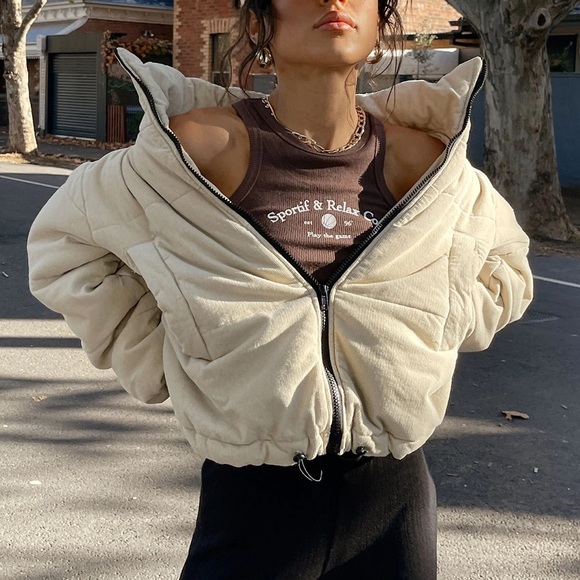 Cream beige puffer jacket from princess polly - Picture 1 of 8